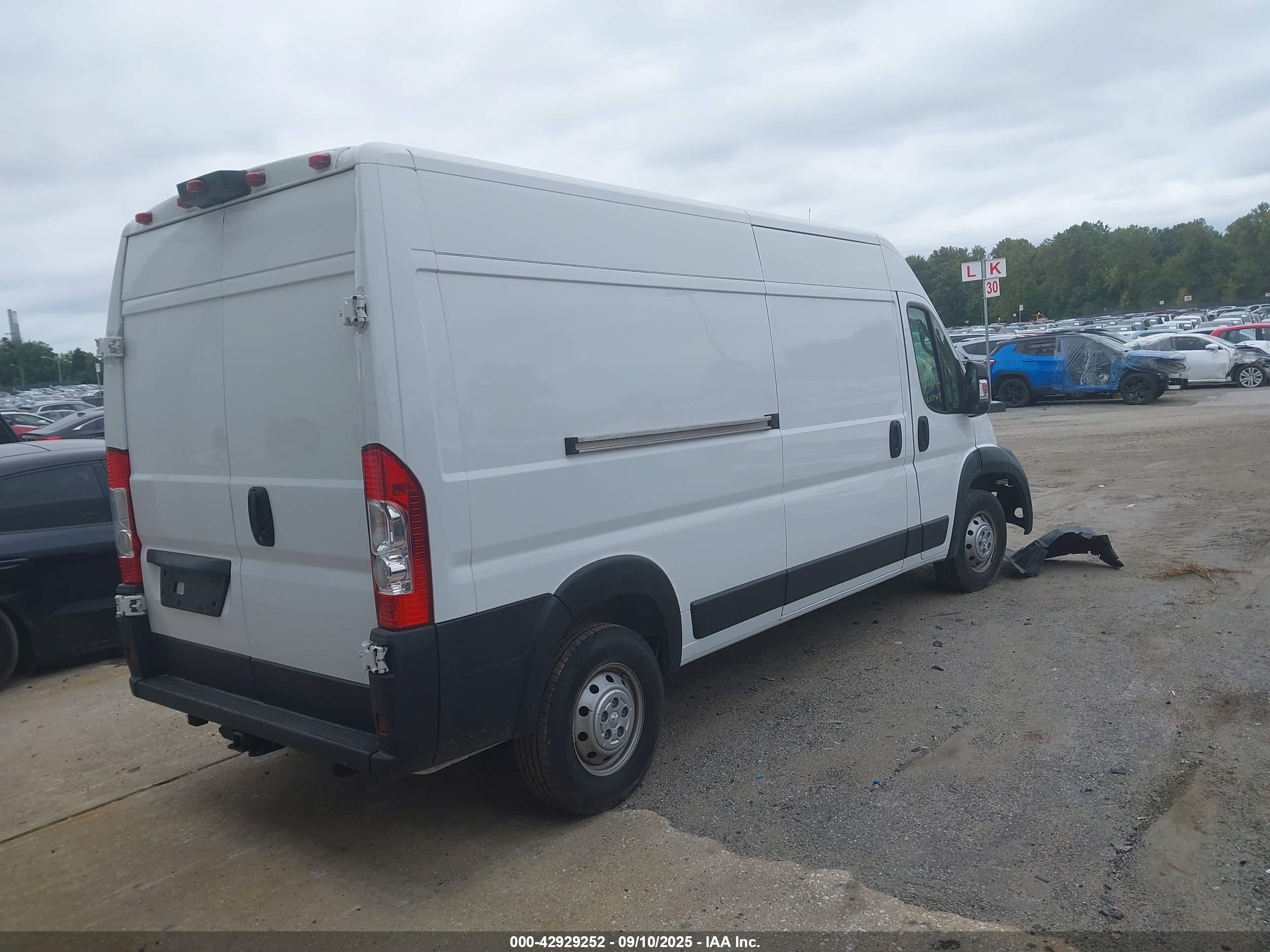 2021 RAM ProMaster City — VIN 3C6LRVDG1ME512815 — photo 4